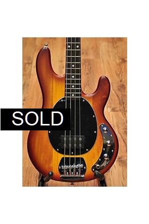 Musicman Sterling SUB RAY4 Honeyburst Rosewood Musicman Sterling SUB RAY4 Honeyburst Rosewood